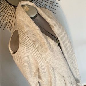 Cold-Shoulder Slouchy Cardigan